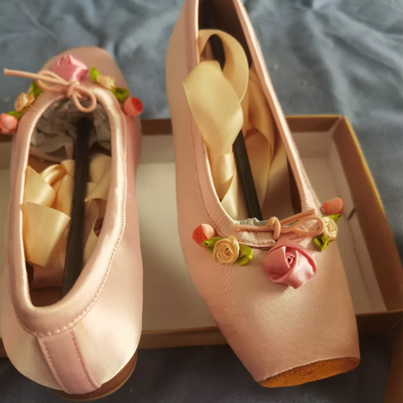 Ribbon Tie Heel - Chaussures Mary Jane pour femmes en